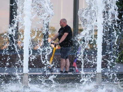 Волгоградский Роспотребнадзор запретил купаться в фонтанах
