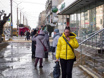 Еще две дамы-депутата Камышинской городской думы от партии власти «созрели» для приема избирателей