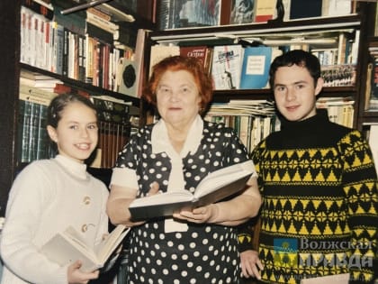 Волжанка Зинаида Сиволобова читала лекции для колхозников и рабочей молодёжи