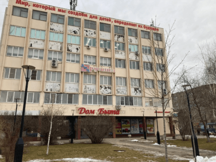 Оптимизация и переезд кружков: в Волжском «расчищают» здание под очередной молодежный центр