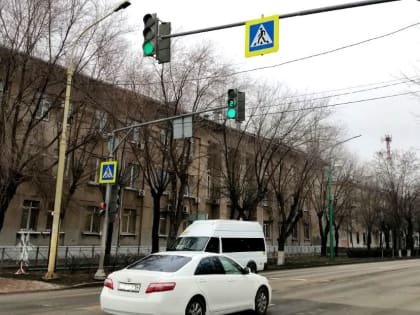 На дорогах Волжского работает «зеленая волна»