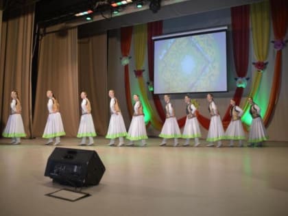 Праздничный концерт «Прекрасен облик женщины Вселенной»!