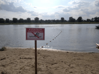 Закрытие пляжа в Волжском из-за небезопасной воды