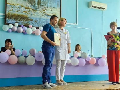 Накануне профессионального праздника поздравления принимали сотрудники Суровикинской ЦРБ