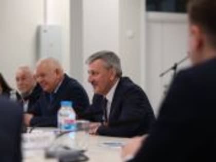 Глава Волгограда провел встречу с новым составом Общественной палаты города