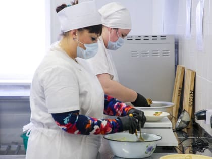 Рабочий день в пятницу для волгоградок предложили сократить на два часа