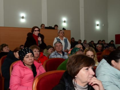 Глава Петрова Вала отчиталась о своей работе