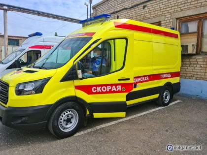 12,9 тыс медработников Волгоградской области получают специальную выплату