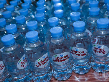 Роспотребнадзор советует волгоградцам в жару выпивать 2-3 литра воды