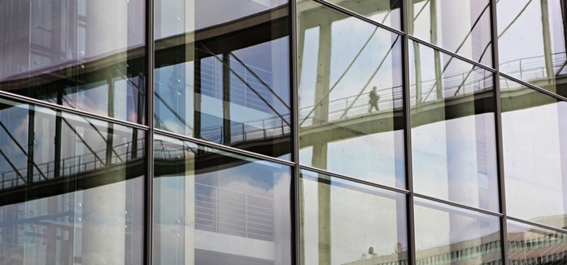 Trabalho 2 - Vidraçaria Golden