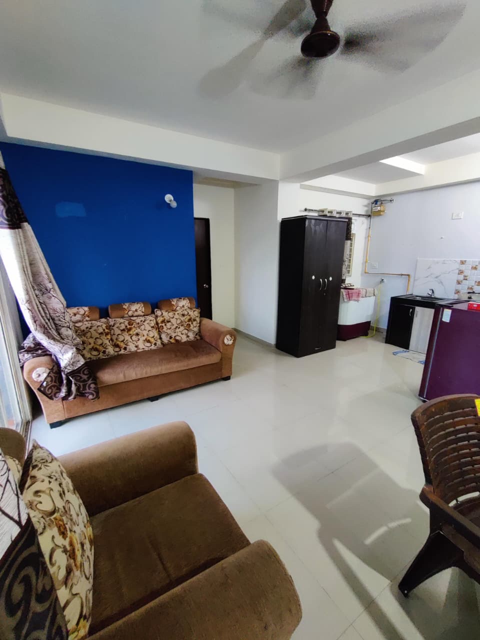 Flat for rent in The Cliff Garden — ₹25,000/mo · RoomPin