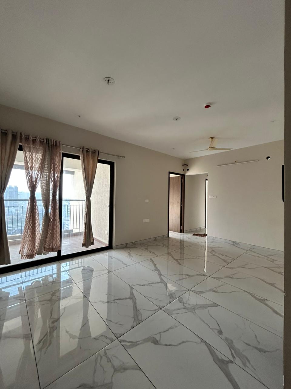 Flat for rent in Vivaan Luxury PG Rd — ₹38,000/mo · RoomPin