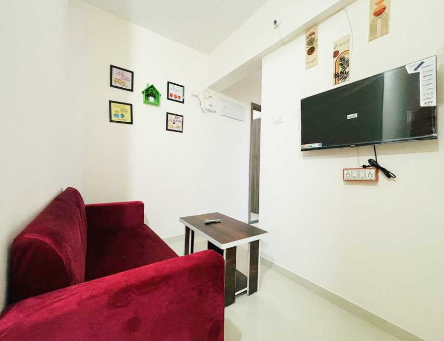 Bed for rent in Blue Ridge Approach — ₹6,000/mo · RoomPin