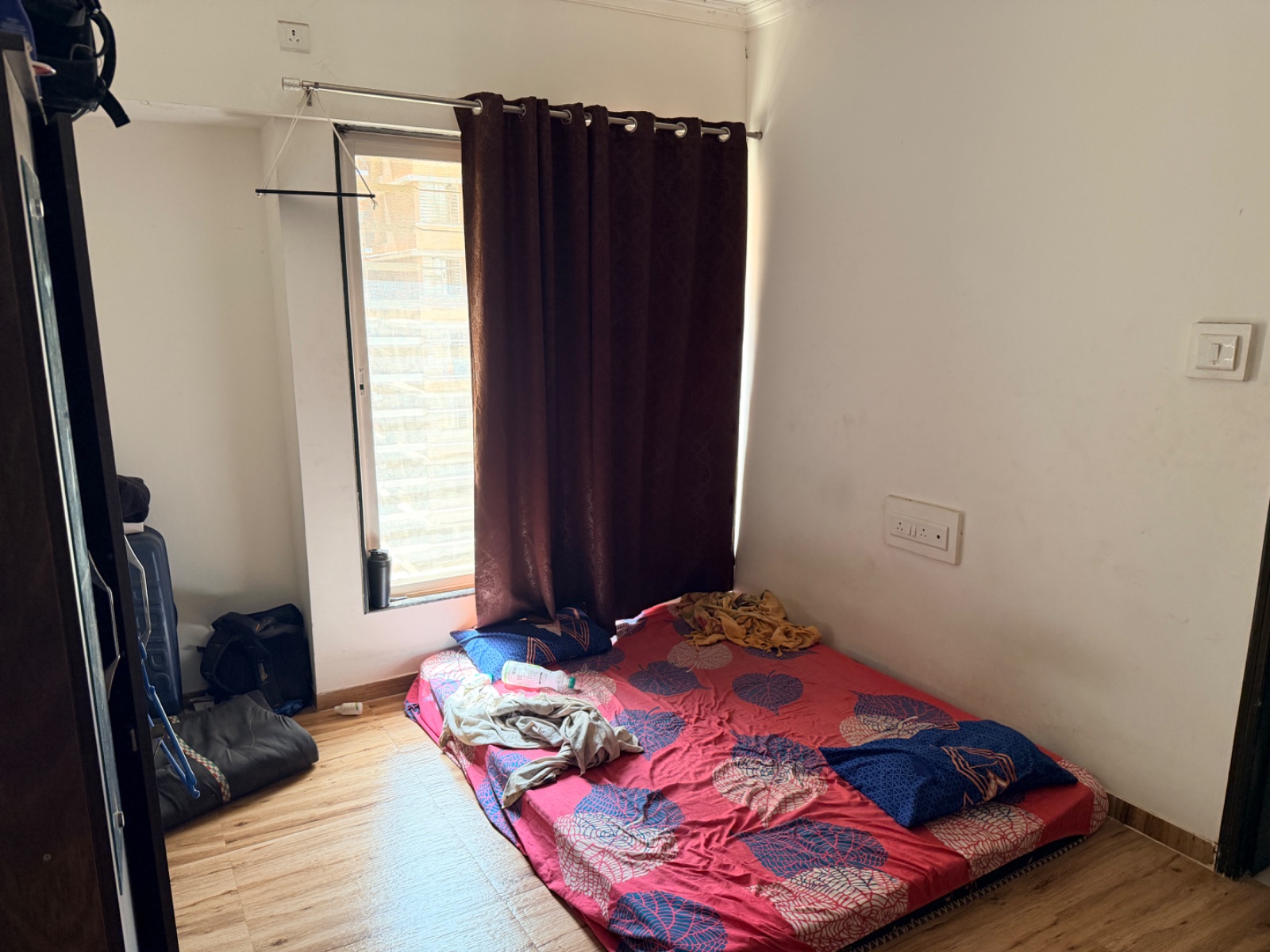Bed for rent — ₹5,750/mo · RoomPin