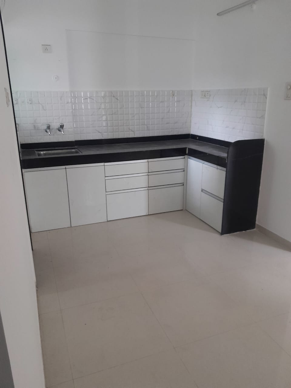 Bed in shared room for rent in Balewadi, Pune — ₹6,000/mo