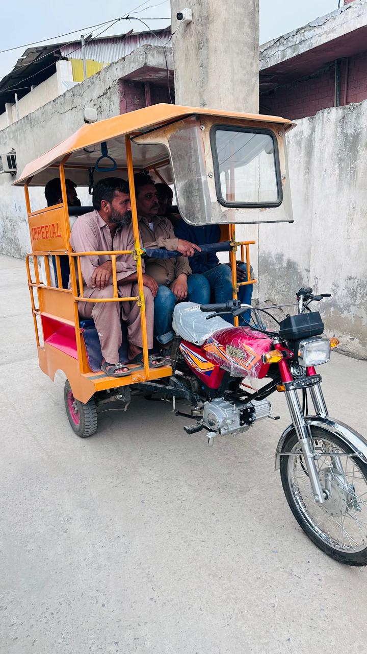 7 Adults. One Charge. Zero Petrol. — Economia's 3-Wheeler Retrofit in Action