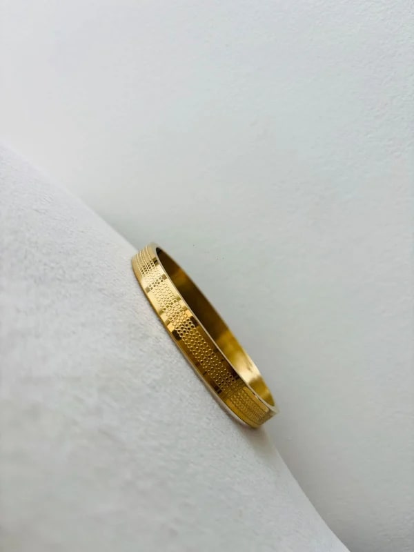 Anti-Tarnish Premium Men's Cuff Bracelet thumbnail 2