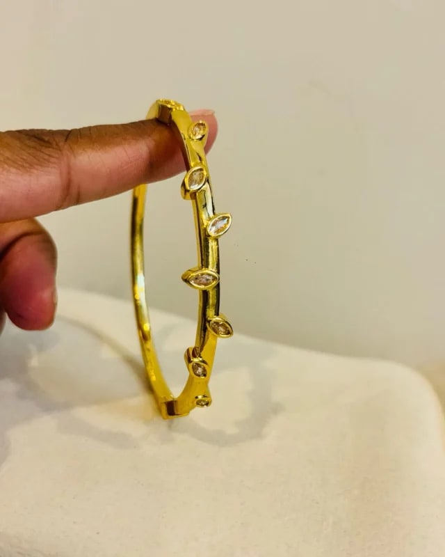 Stainless Steel Gold-Plated American Diamond Anti-Tarnish Kada thumbnail 2