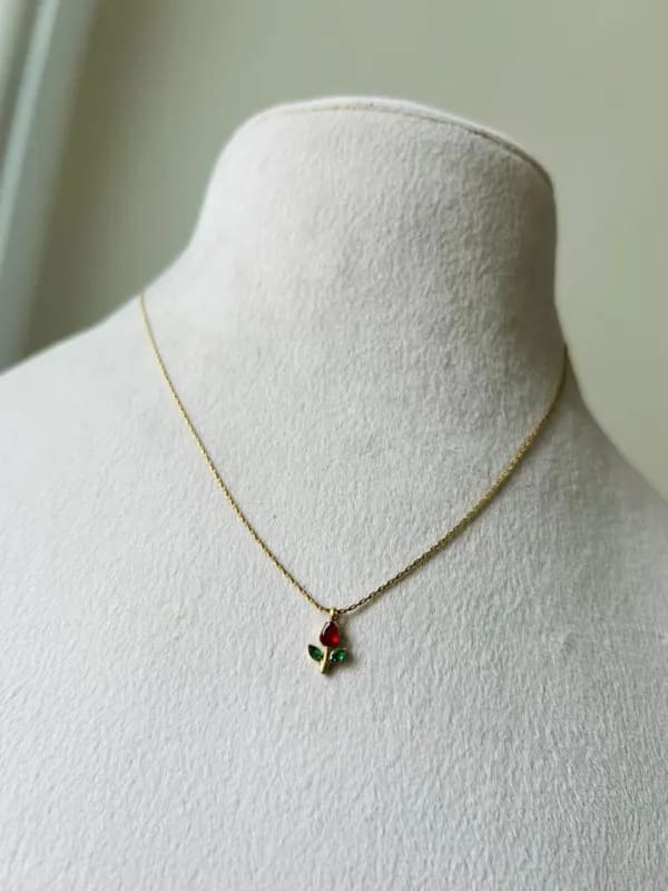 Trending Mini Tulip Pendant Necklace thumbnail 4