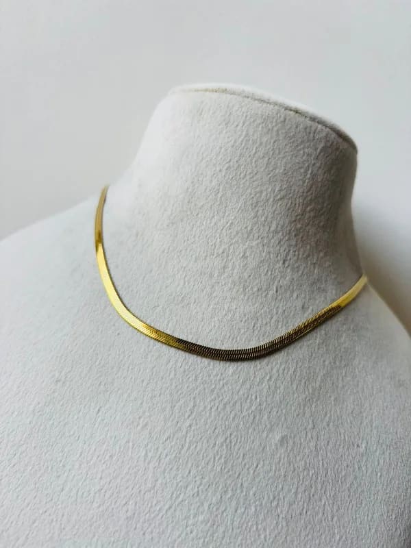 Anti-Tarnish Snake Chain Necklace thumbnail 3