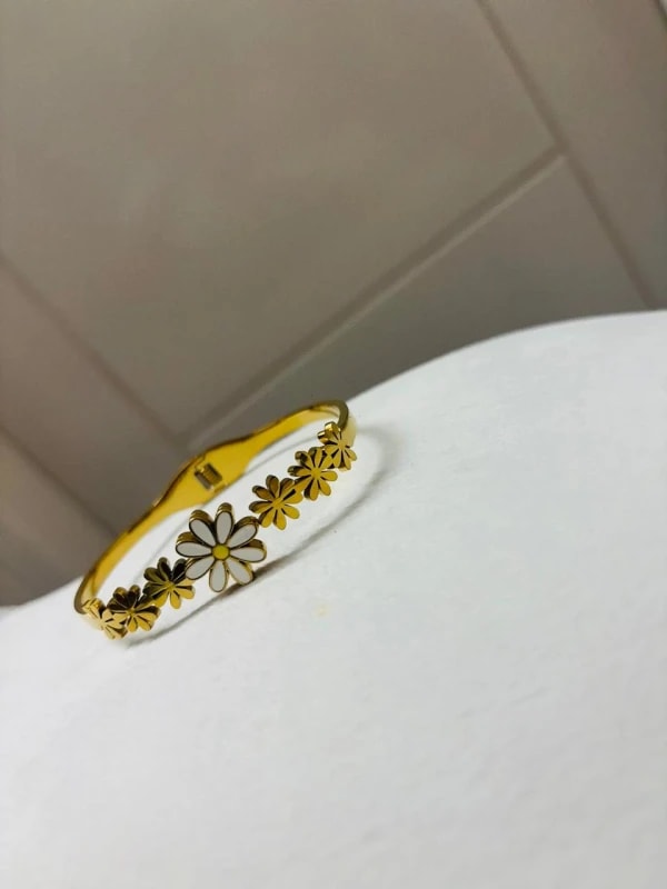Blooming Daisy Bangle - Open Type thumbnail 2