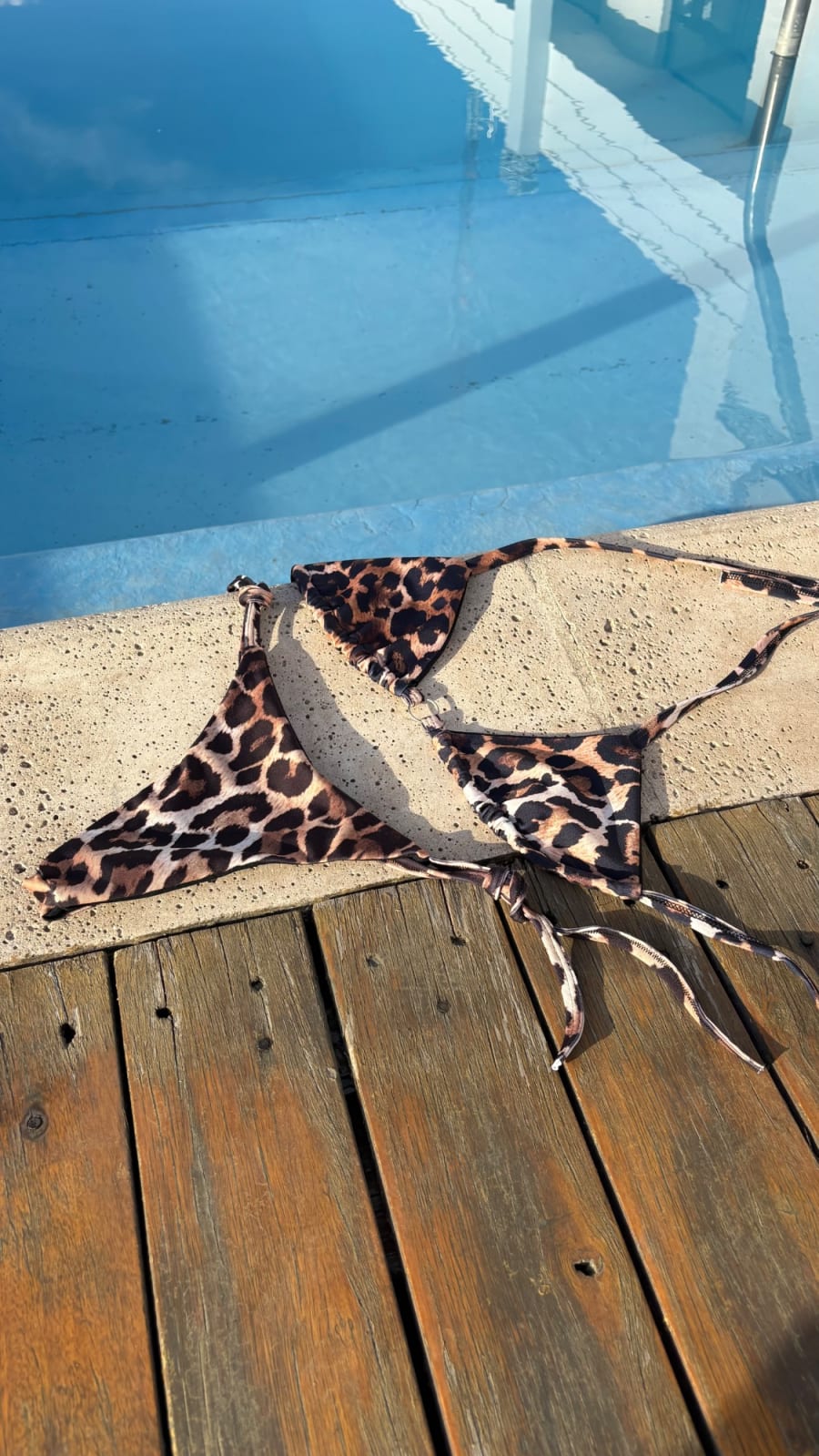 Bikini fri print — imagen 1 de 2