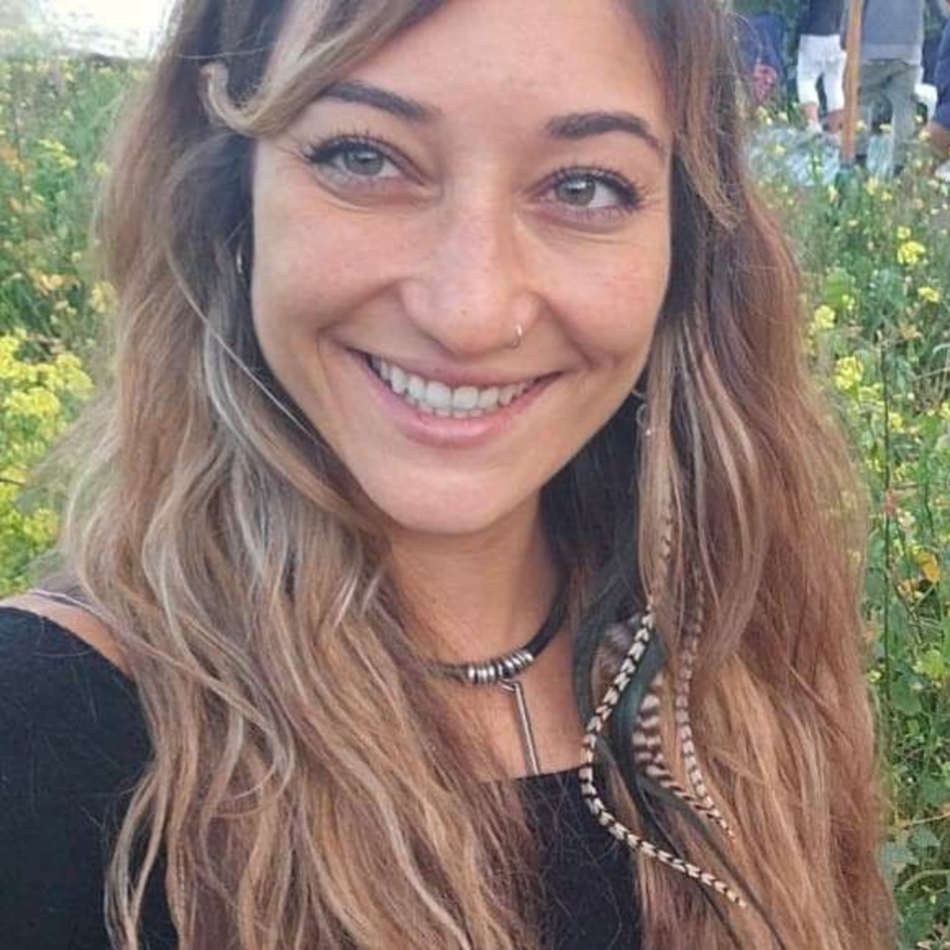 יובל אקהויס רפואה שלמה בגוף ובנפש