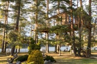 Treehouse Ciekurs — Lakeside Serenity in the Treetops — photo 3