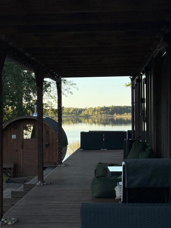 Jack Namai — Ezermalā oāze Lietuvā — 6