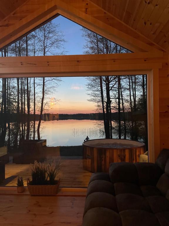 Jack Namai — Ezermalā oāze Lietuvā — 4