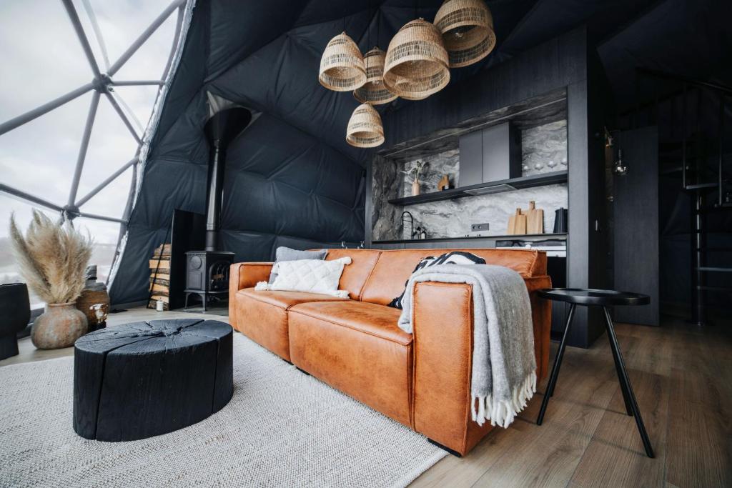 Alove Glamping — Luxury Lakeside Glamping Retreat