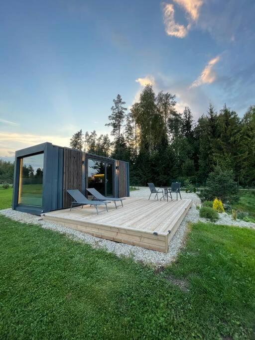 Reezi Cabin — A Secluded Latvian Forest Retreat