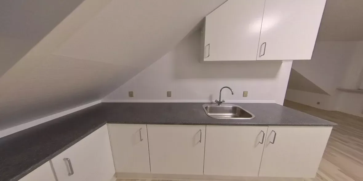 Central lejlighed på 2. sal i Tinglev - Image 8