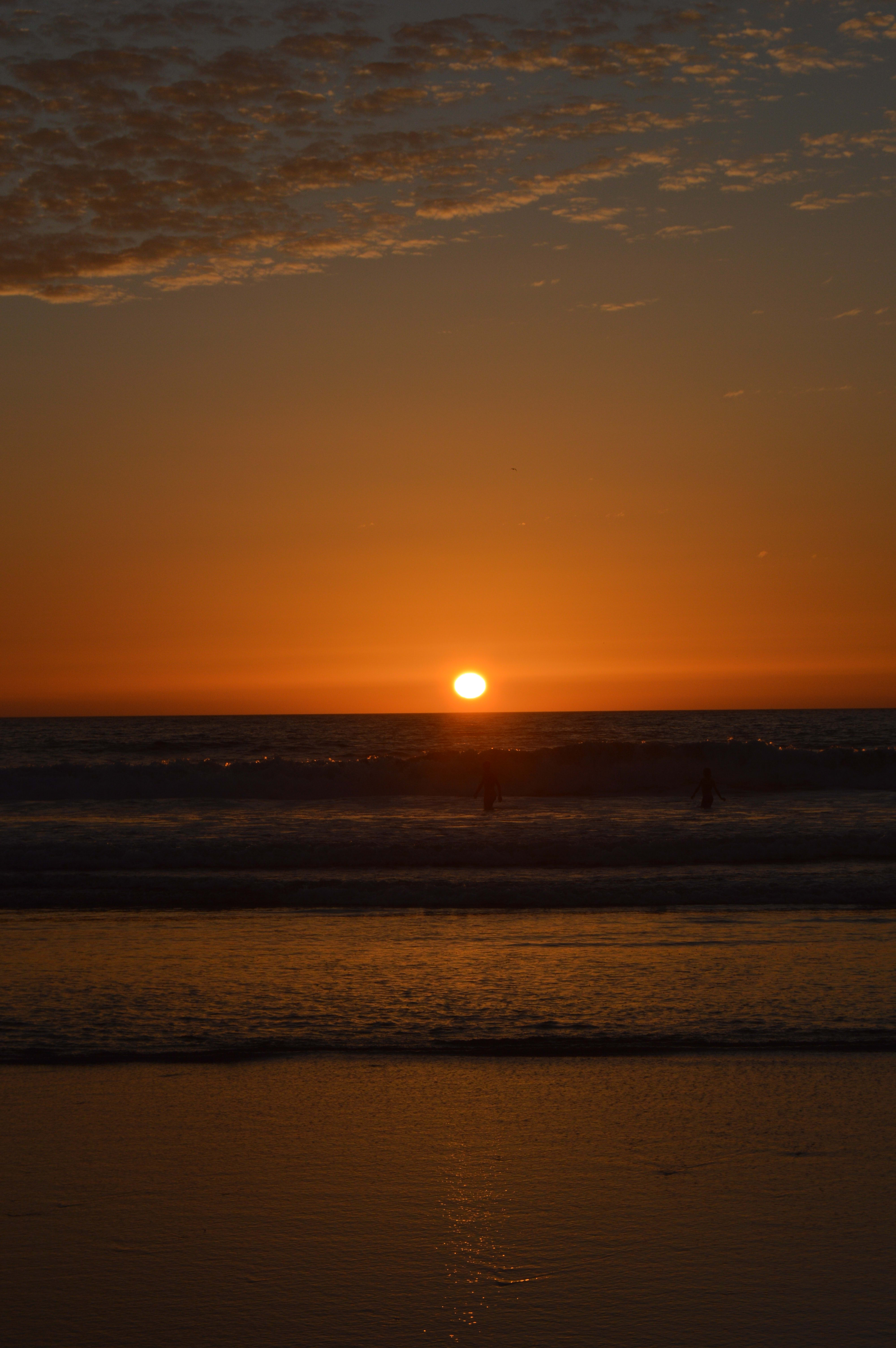 Atardecer en la playa de Anza - Cielos rojos sobre el Atlántico