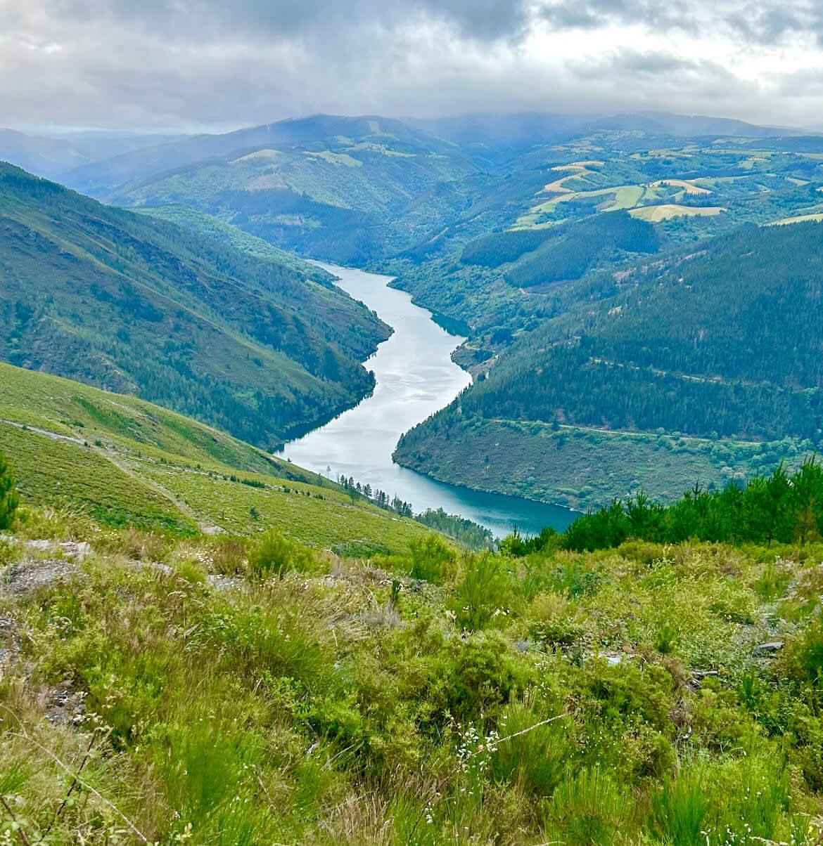 Panorámica de las montañas cerca de A Fonsagrada, Galicia