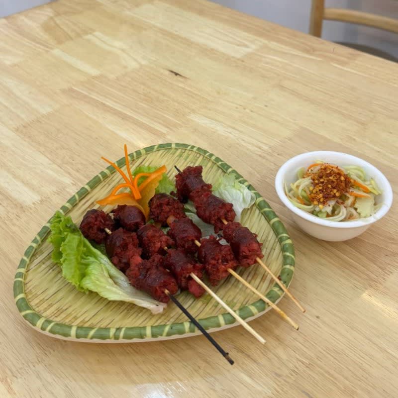 ក្វាគោអាំង