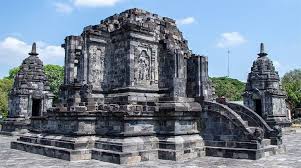 Candi Lumbung