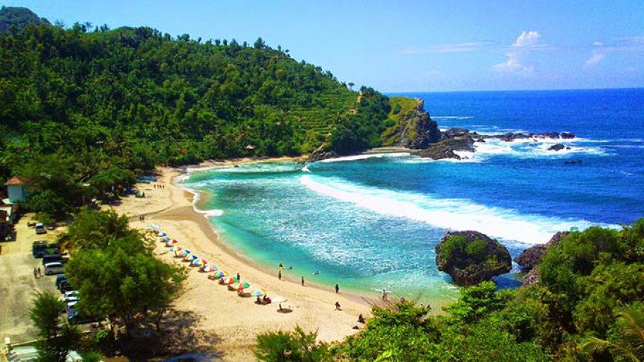Pantai Nglambor
