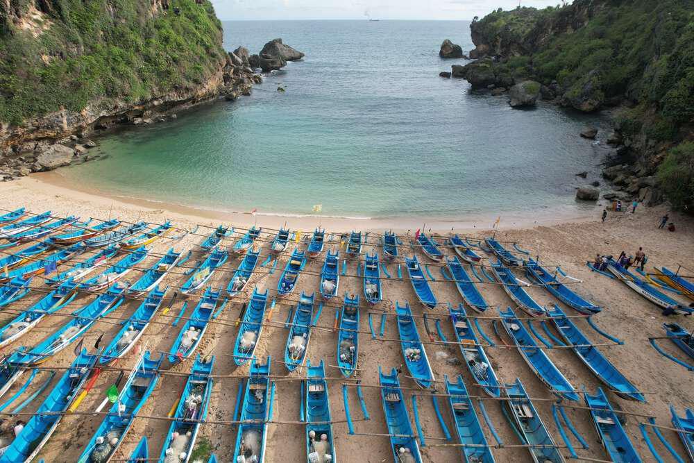Pantai Ngrenehan