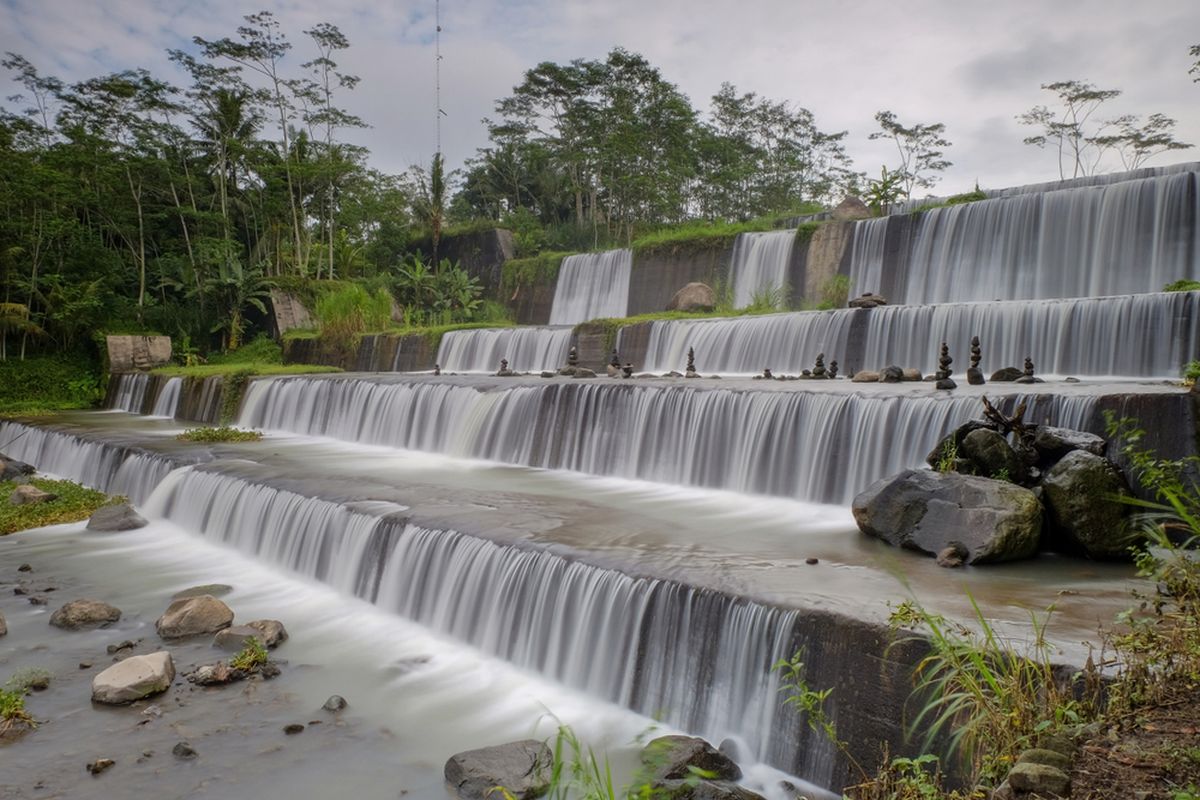 Grojogan Watu Purbo Bangunrejo