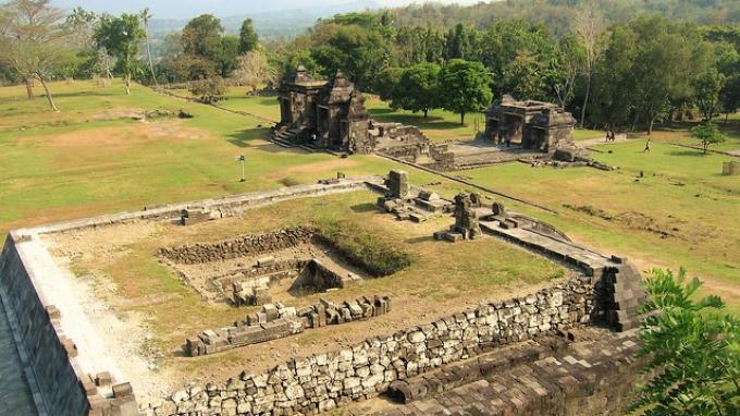 Candi Pembakaran