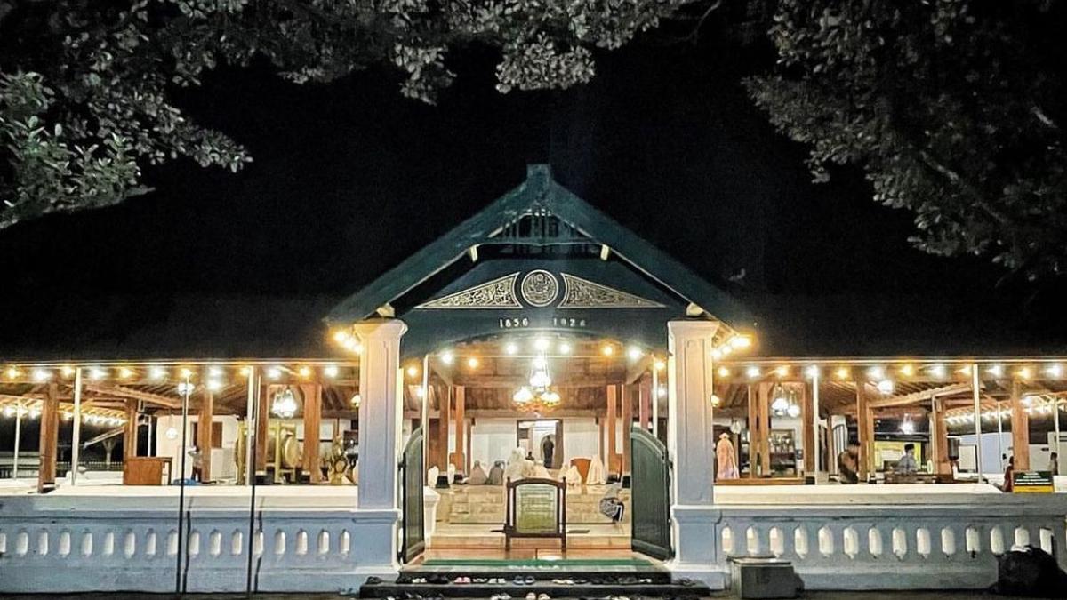 Kori Barat Masjid Gedhe Mataram Kotagede