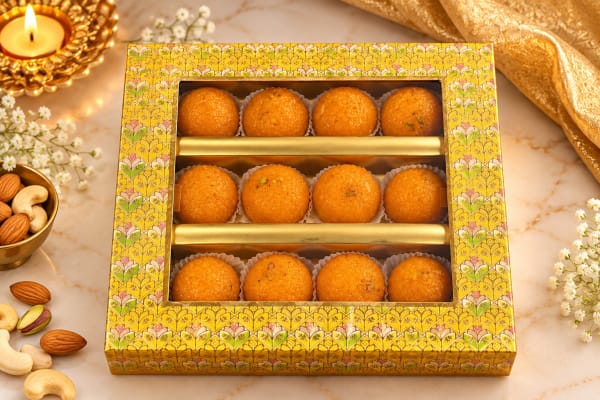 Motichoor Ladoo Golden Window Box