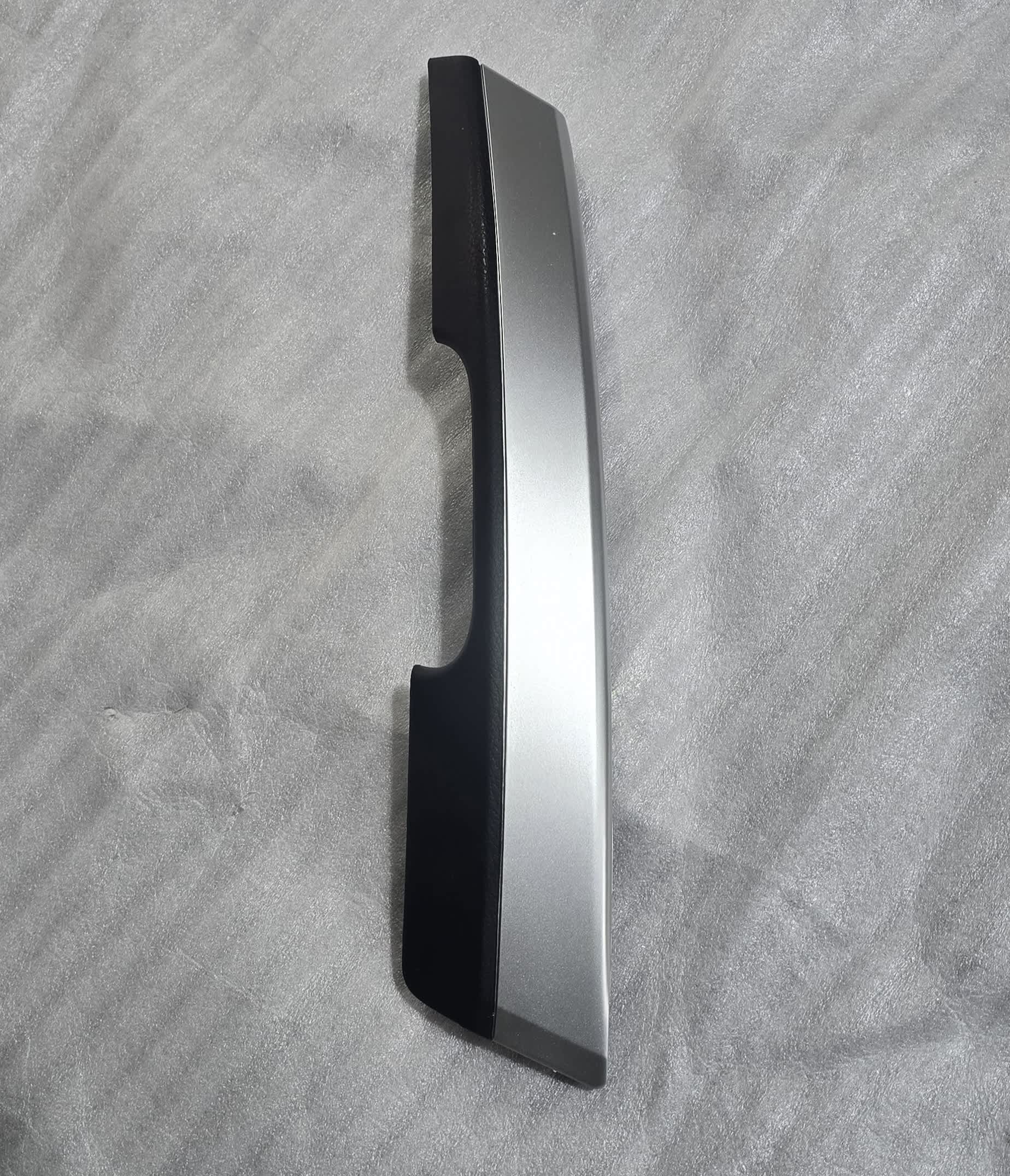Right side thumbnail