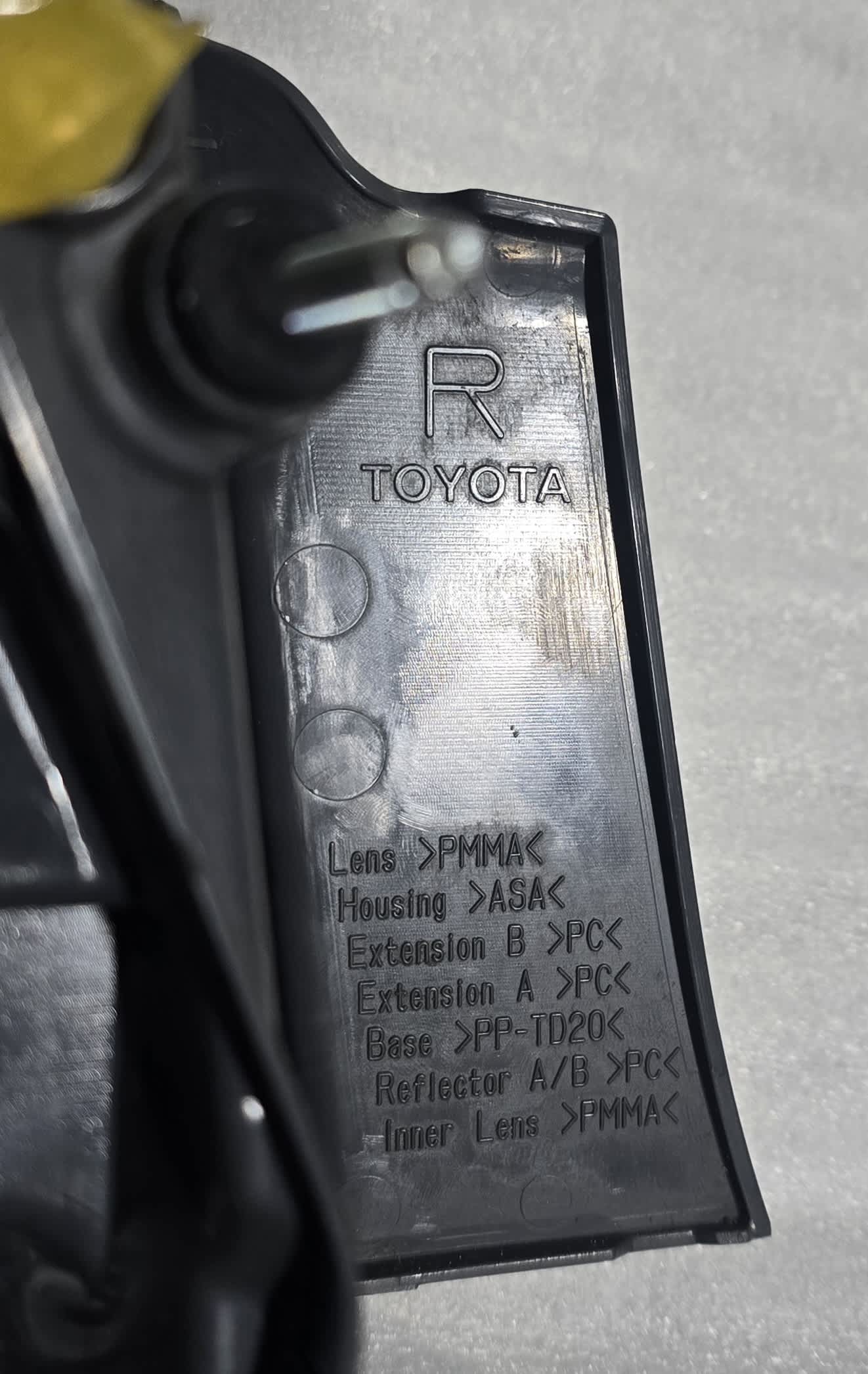 RIGHT FENDER LIGHT thumbnail