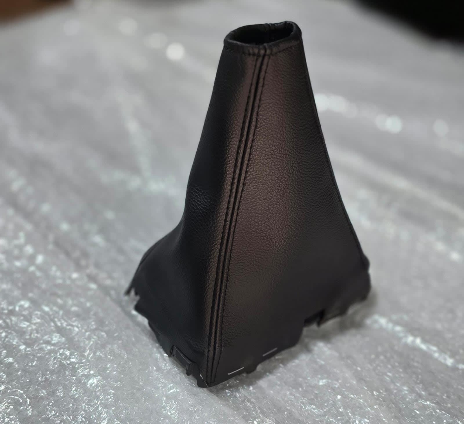 Gear Lever boot (corolla 2015-26)