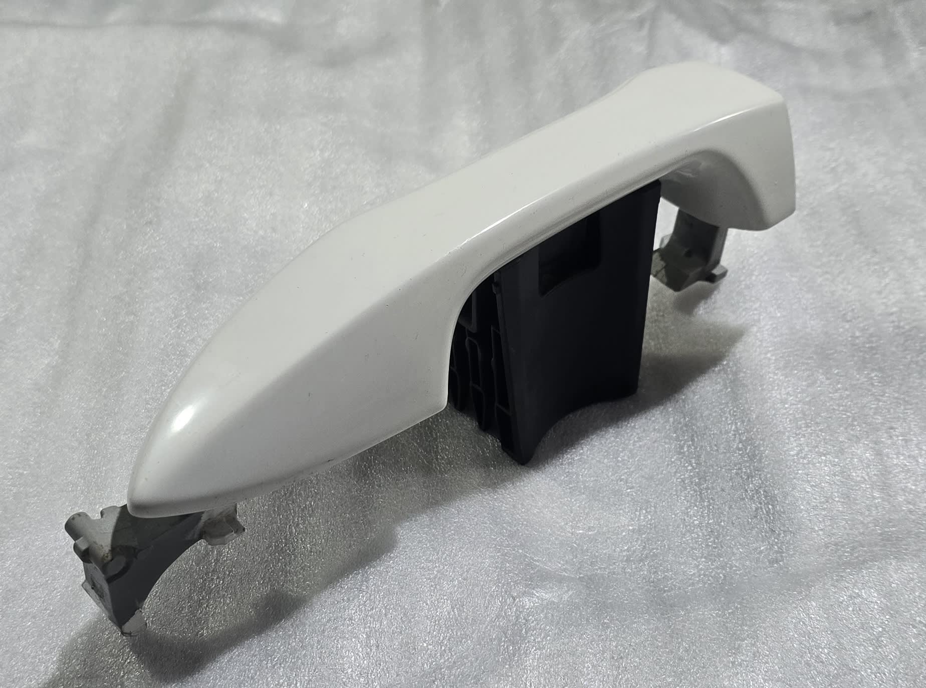 Door handle (corolla 2015-26)