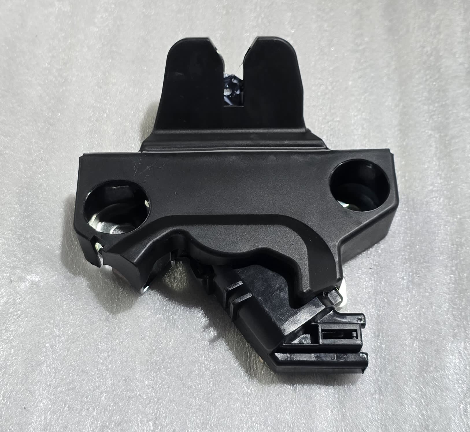 Trunk lock electric (corolla 2009-26)