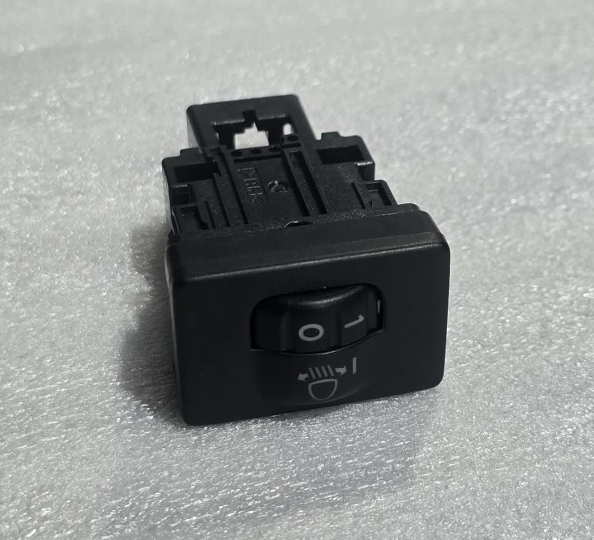 Head Lights Adjustment Switch
