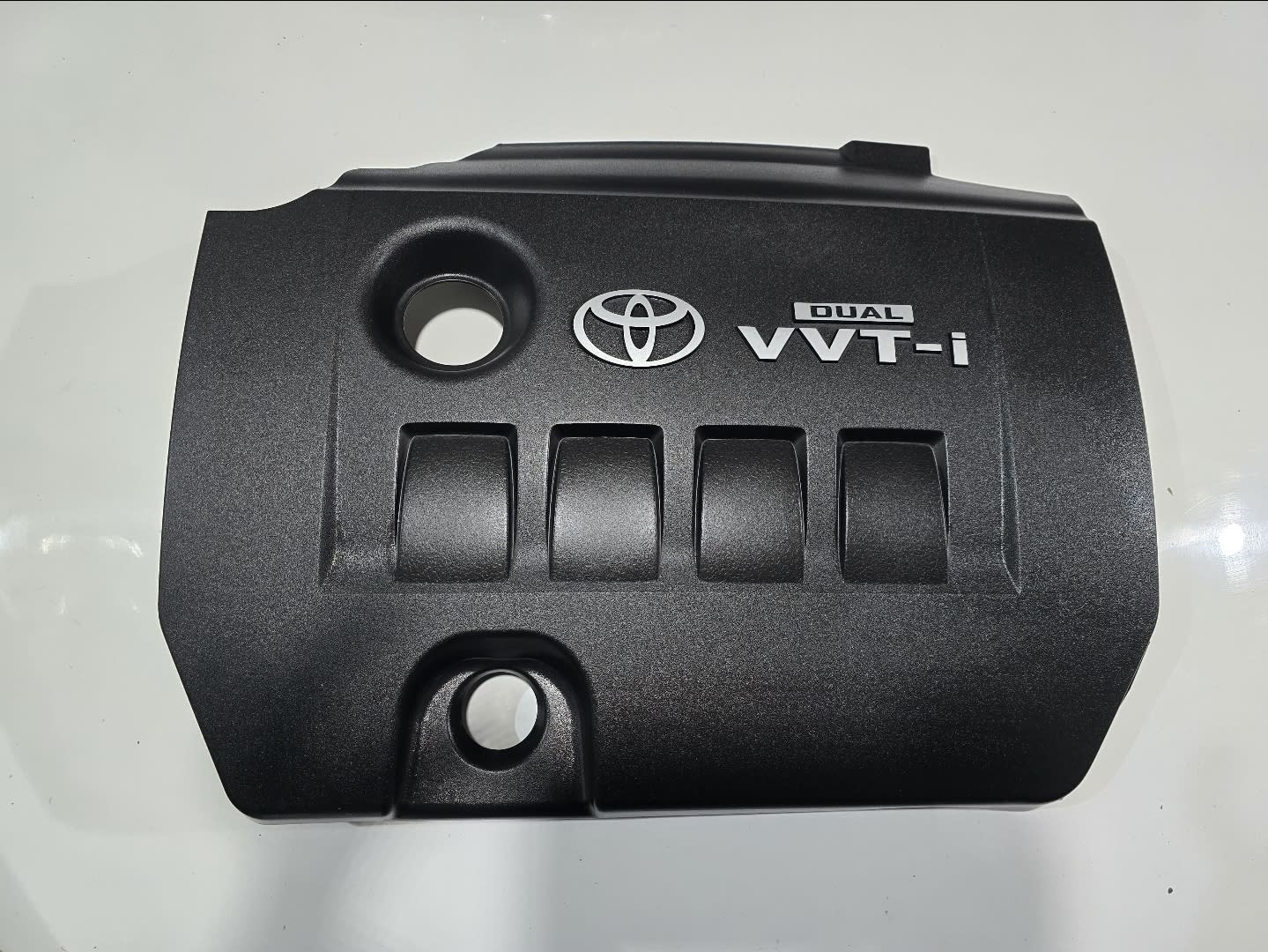 Engine cover (Altis 2011-26)